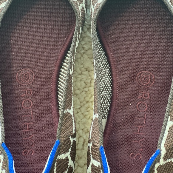 Rothy’s Brown Giraffe Print Round Toe Flats - Picture 6 of 9